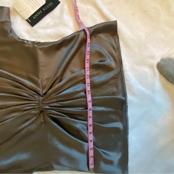 Anne Klein Silk Fitted Taupe Blouse/Top-Side Zip-Empire Waist Sz 6 - Picture 8 of 13